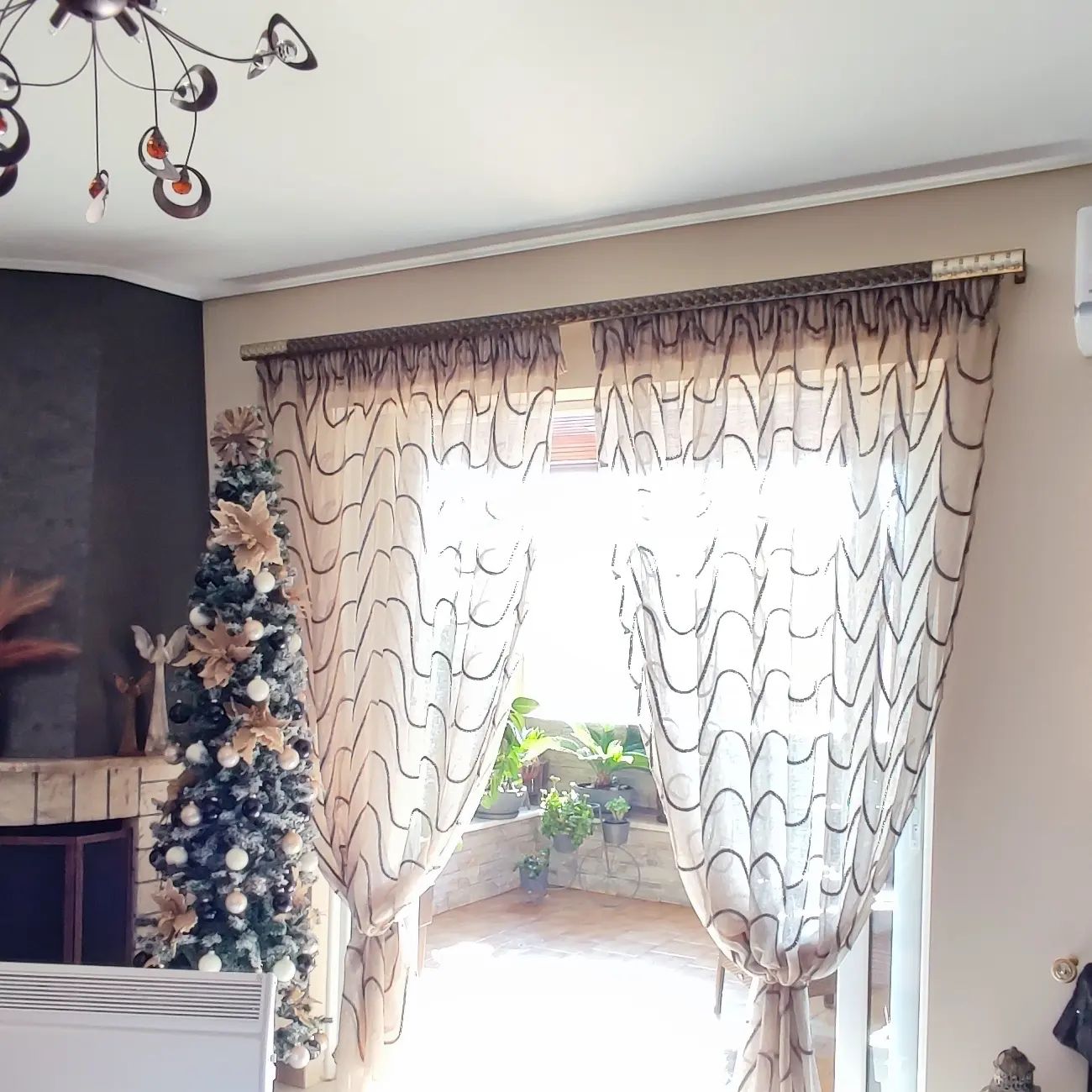 &kappa;&omicron;&upsilon;&rho;&tau;ί&nu;&alpha; &sigma;&alpha;&lambda;&omicron;&nu;&iota;&omicron;ύ